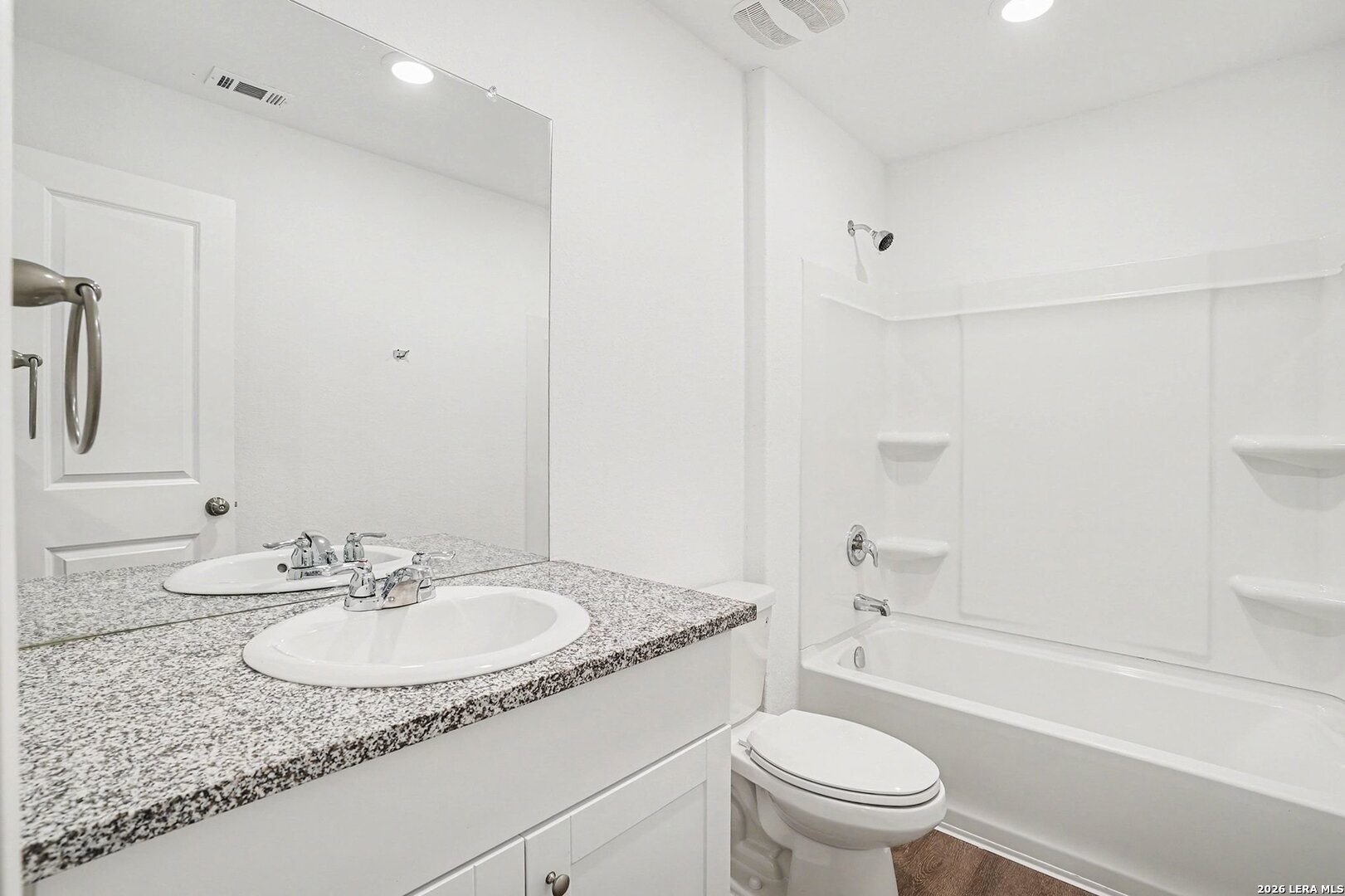 5439 Elm Valley San Antonio TX 78242