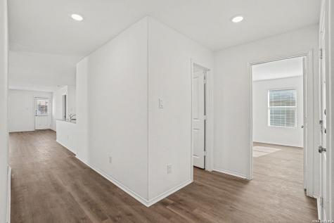 5439 Elm Valley San Antonio TX 78242