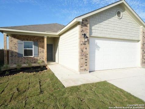3207 Farm Oak San Antonio TX 78223
