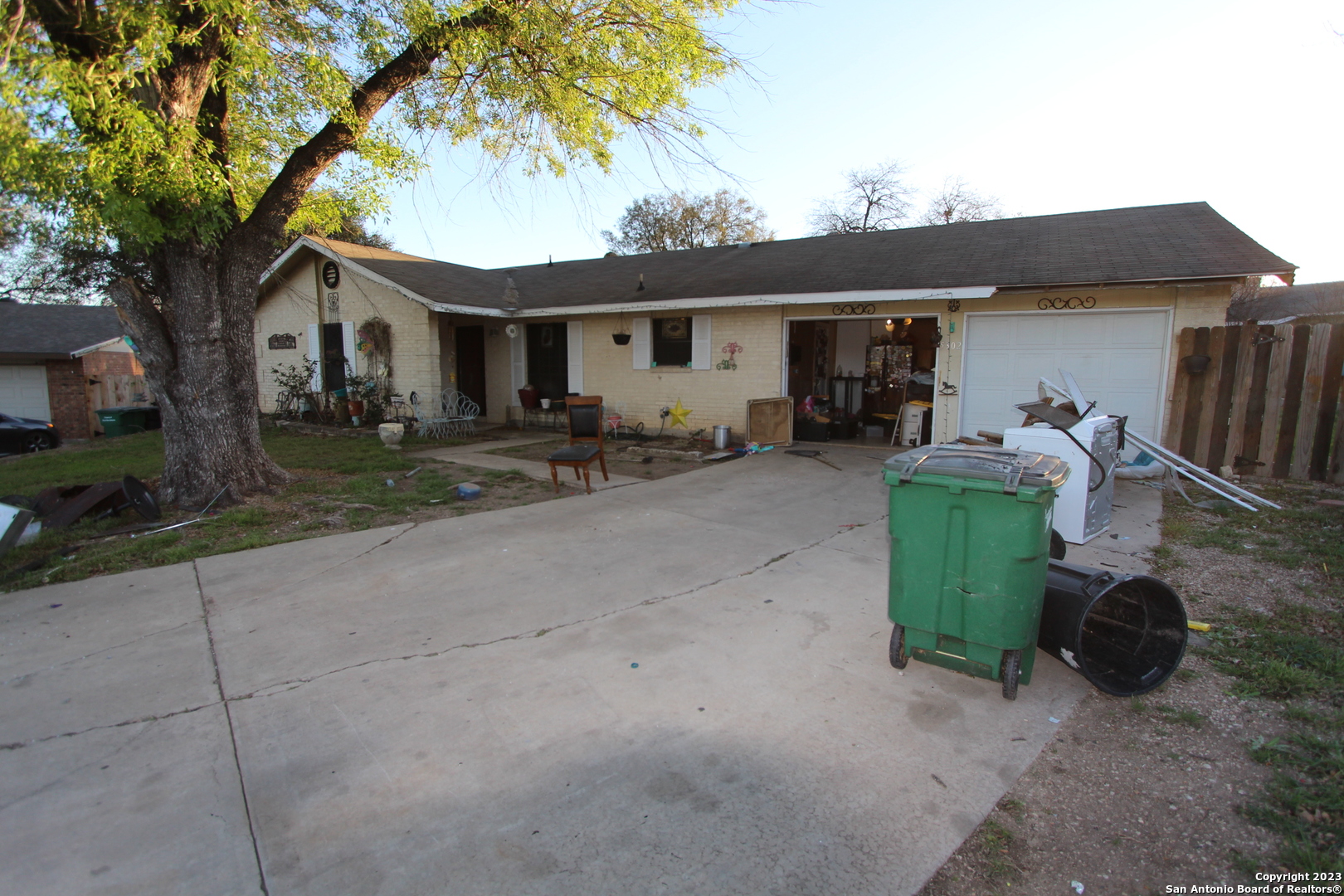 5302 La Cieniga Street San Antonio TX 78233