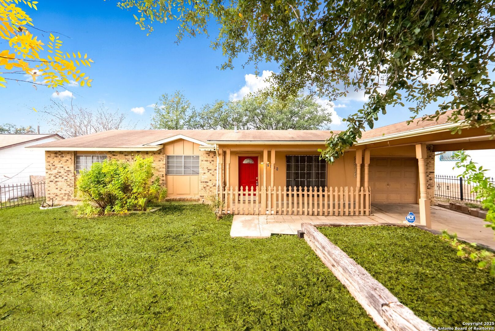 2815 Big Horn Drive San Antonio TX 78228