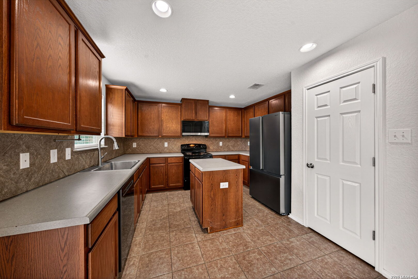 7219 Aldebaran Sun San Antonio TX 78252