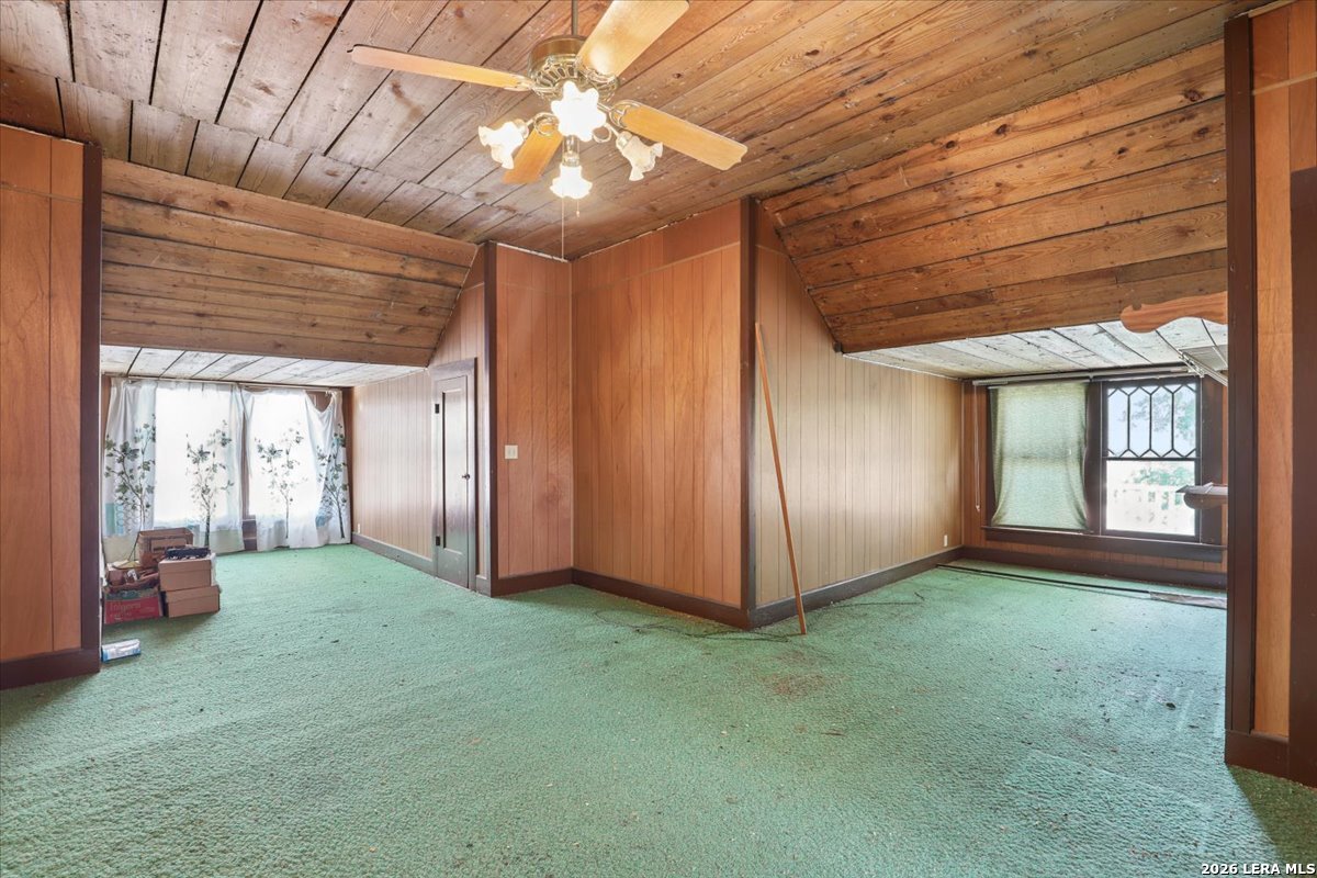 504 S Main Street Lockhart TX 78644
