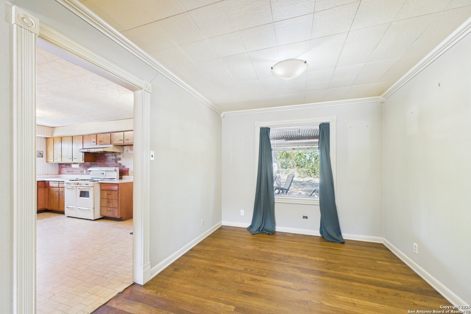 235 Lively San Antonio TX 78213