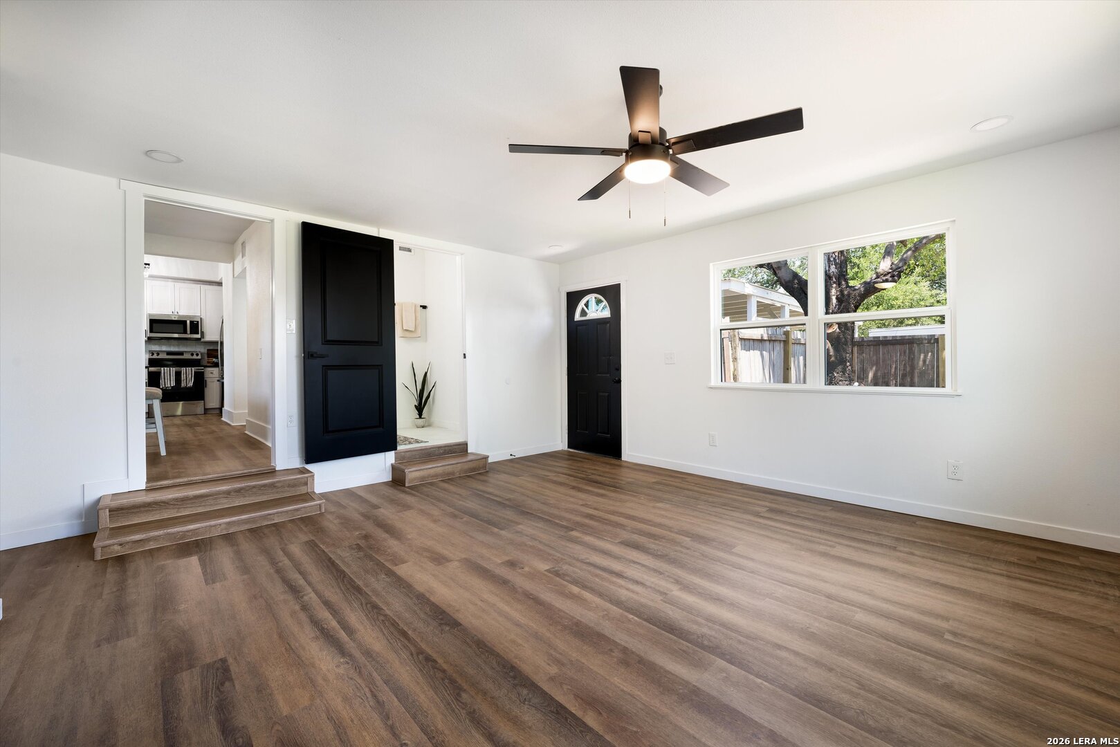 536 Commerce Street Pleasanton TX 78064