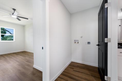 536 Commerce Street Pleasanton TX 78064