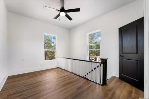 536 Commerce Street Pleasanton TX 78064