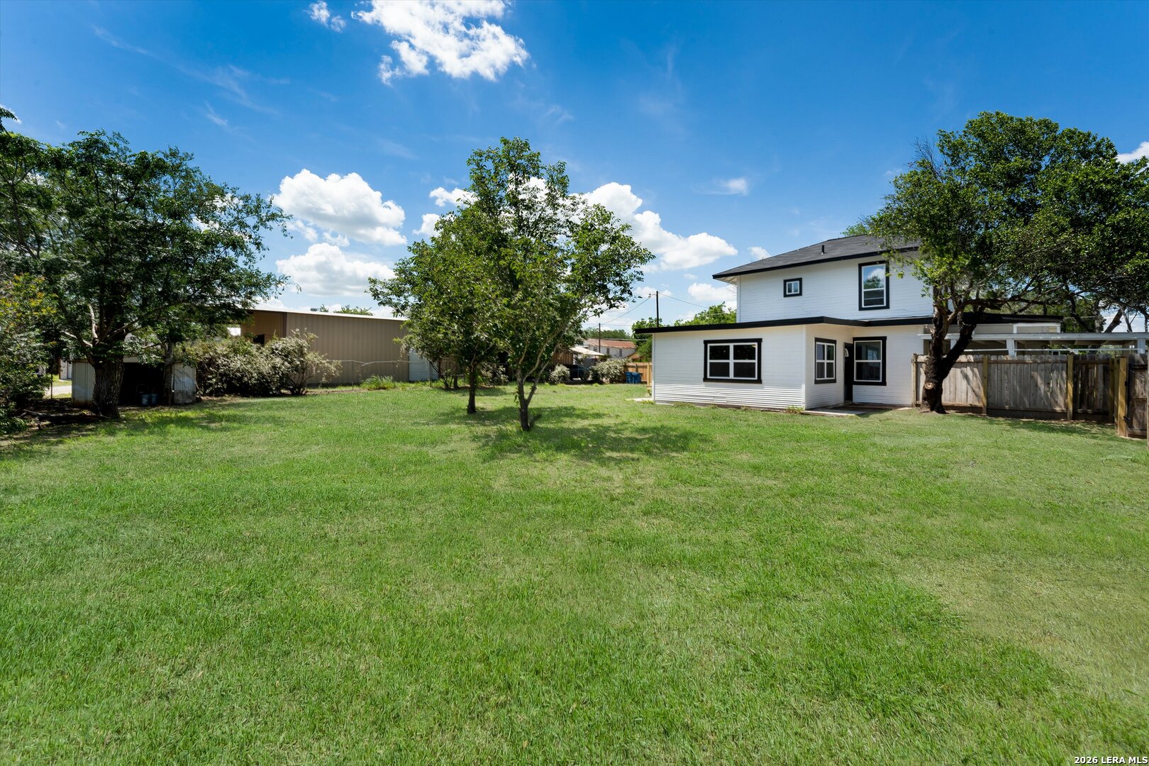 536 Commerce Street Pleasanton TX 78064