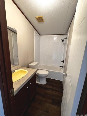 250 County Road 3826 San Antonio TX 78253