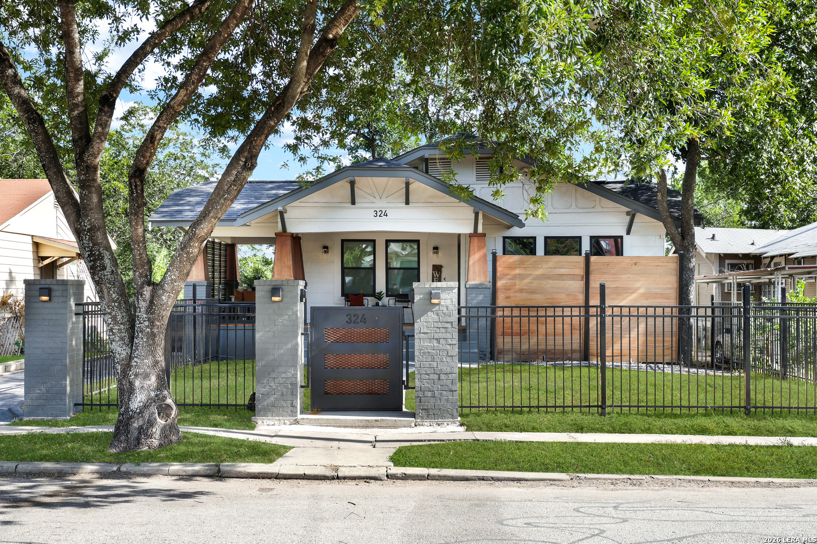 324 Hammond San Antonio TX 78210