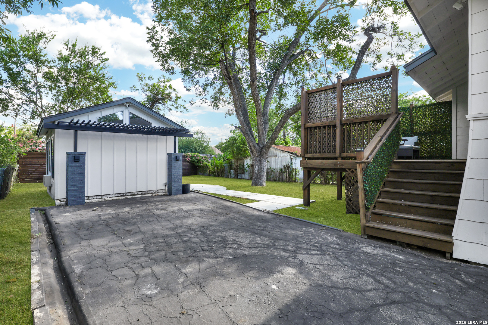 324 Hammond San Antonio TX 78210