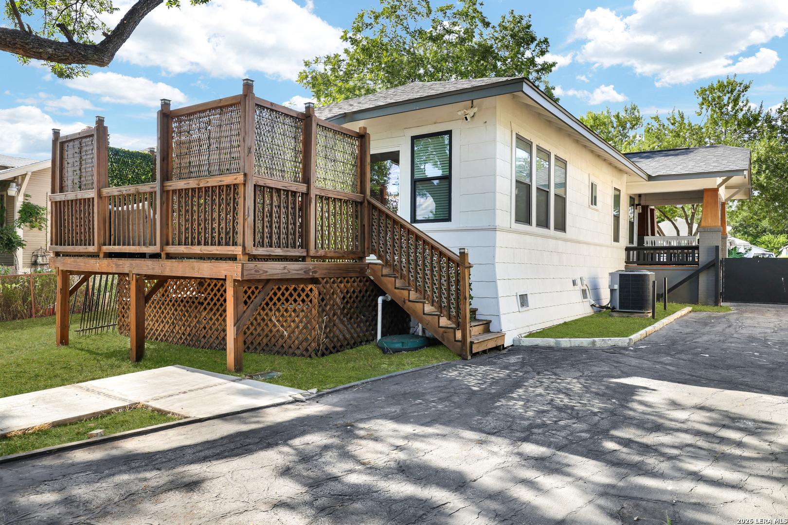 324 Hammond San Antonio TX 78210