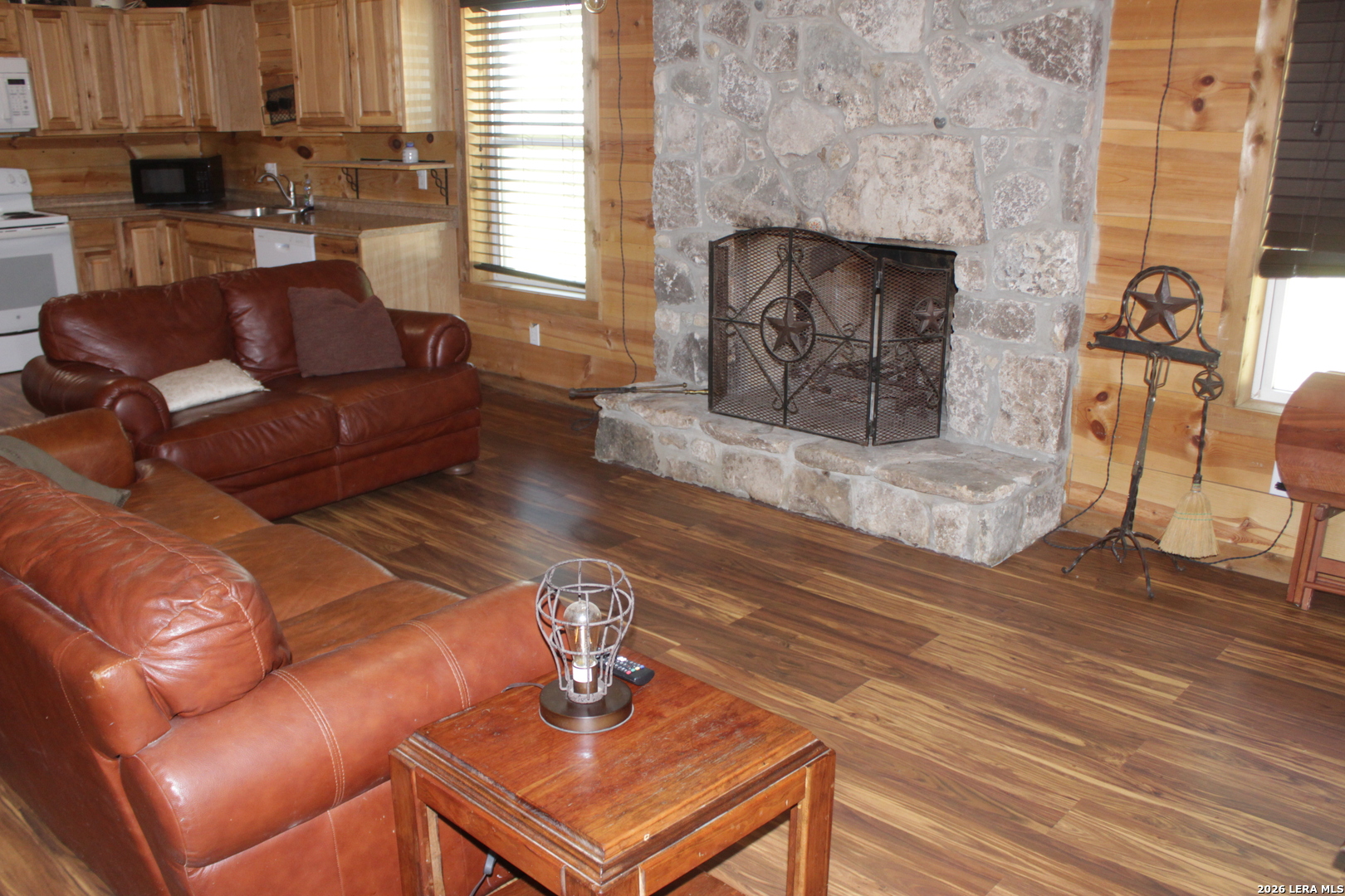 898 Old Rocksprings Road Leakey TX 78873
