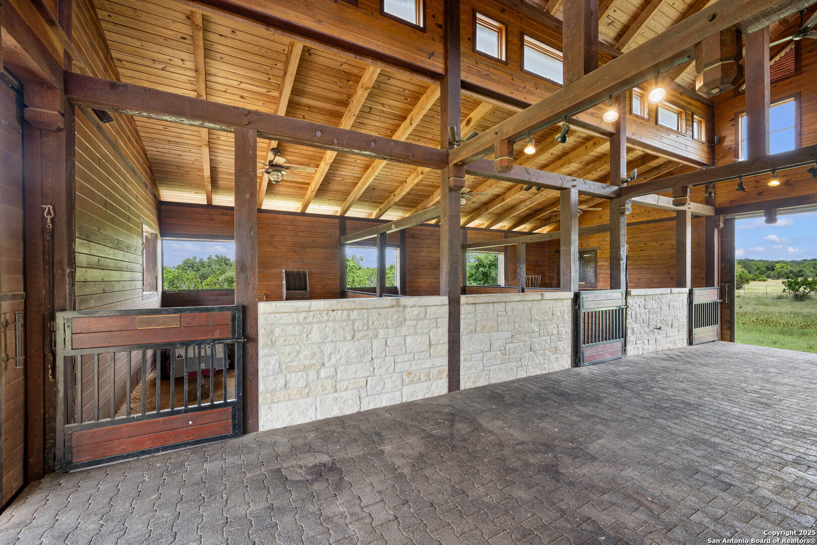 555 Cordillera Trace Boerne TX 78006