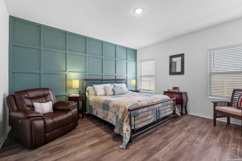 9858 Chevalier Forest San Antonio TX 78221