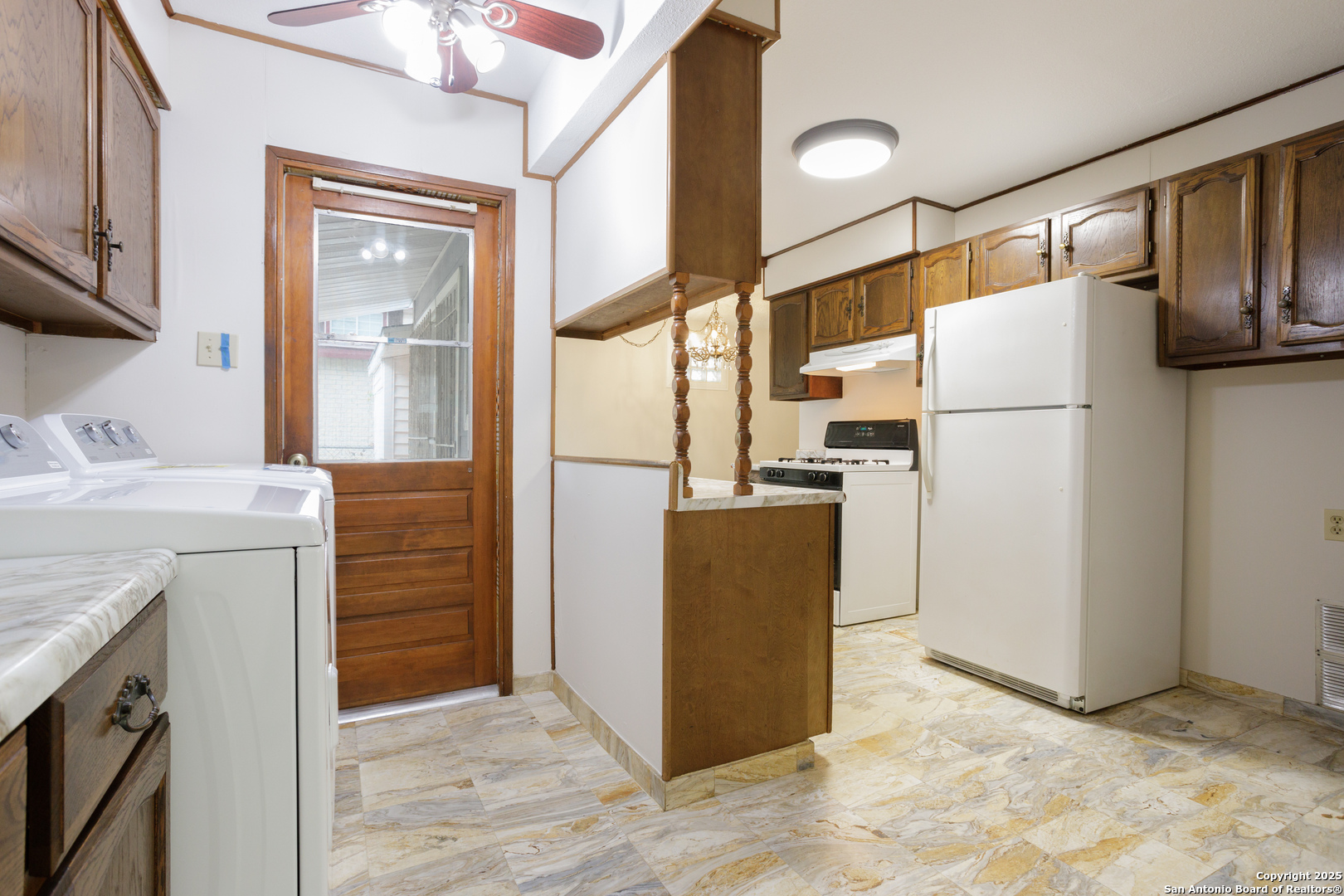 230 Ravenhill San Antonio TX 78214