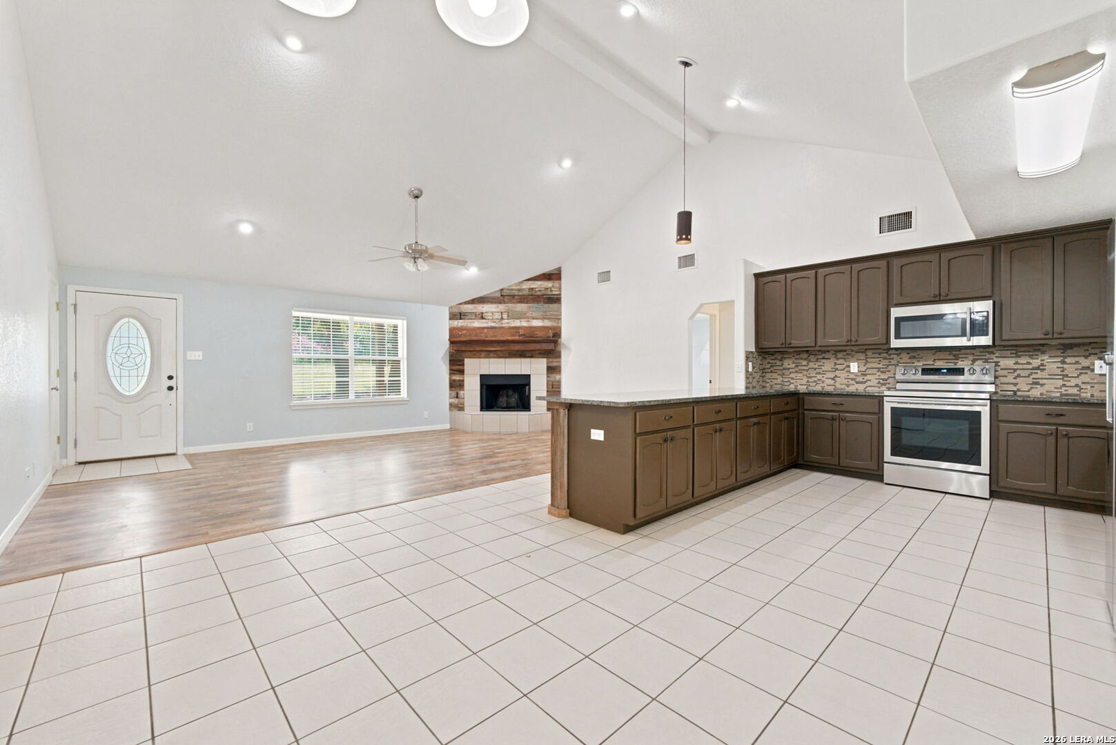 104 Shadow Woods La Vernia TX 78121