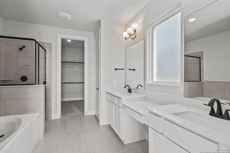 308 Hulda Trail New Braunfels TX 78130