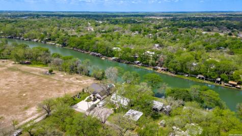 3362 N State Highway 46 Seguin TX 78155