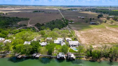 3362 N State Highway 46 Seguin TX 78155
