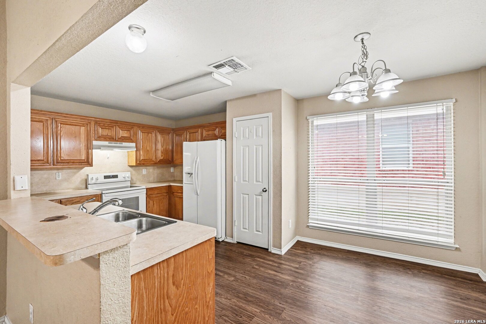 6530 Ithaca Falls San Antonio TX 78239