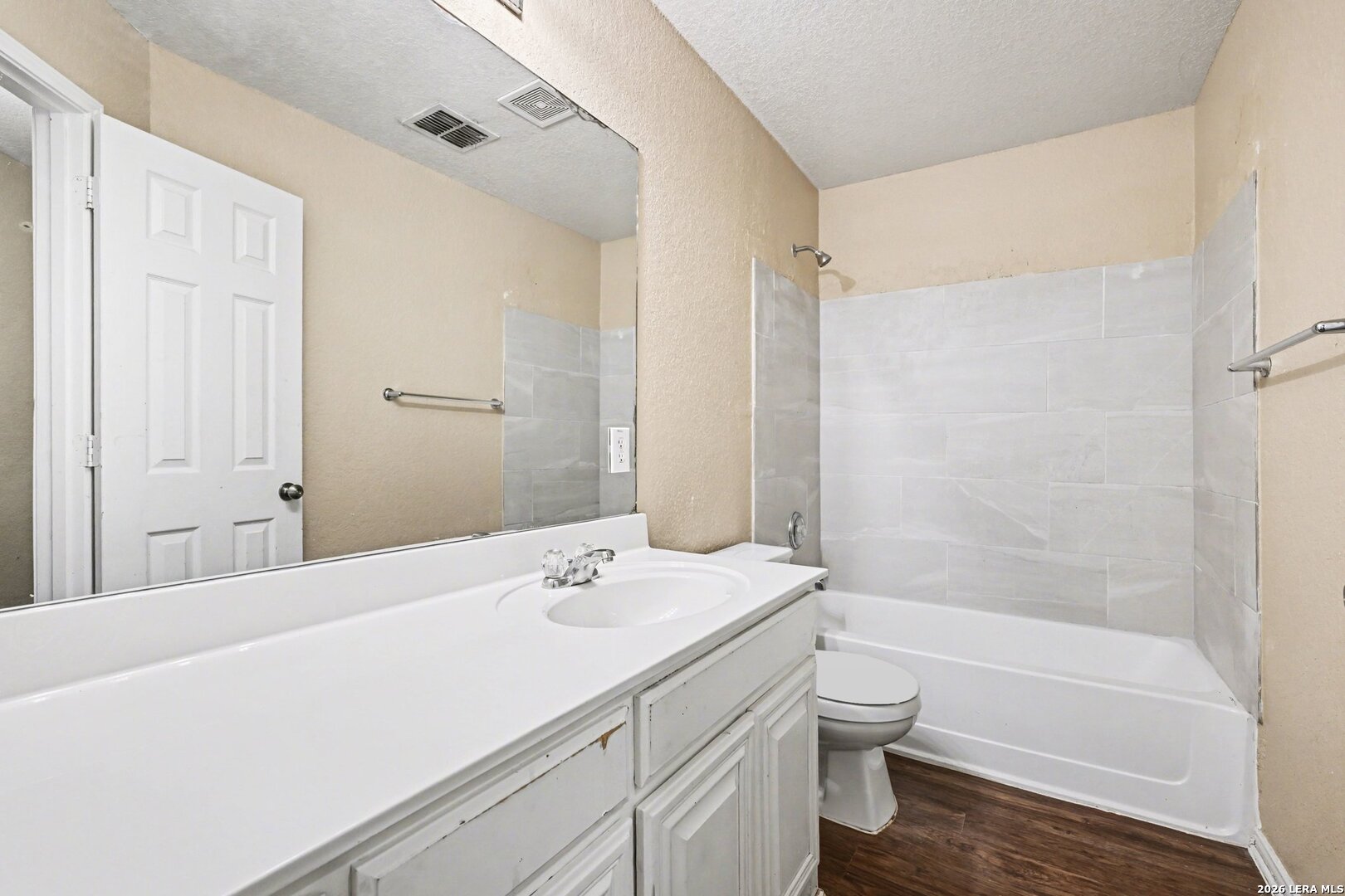 6530 Ithaca Falls San Antonio TX 78239