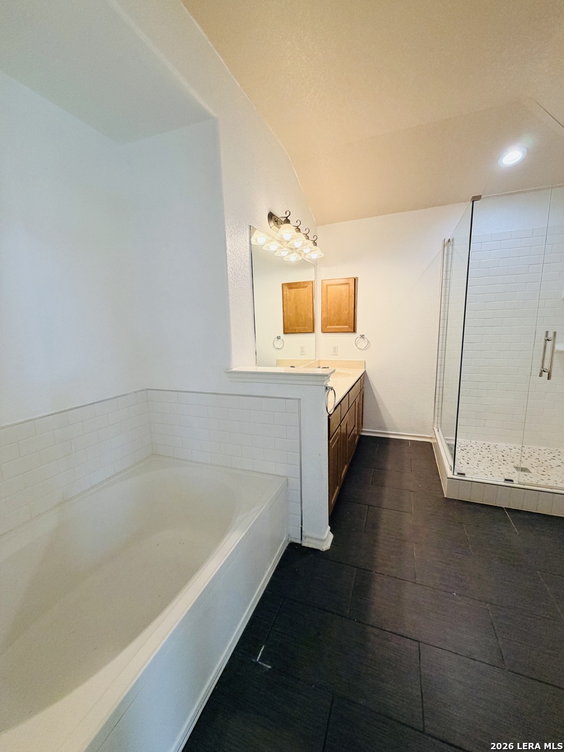 1155 Pinnacle Falls San Antonio TX 78260
