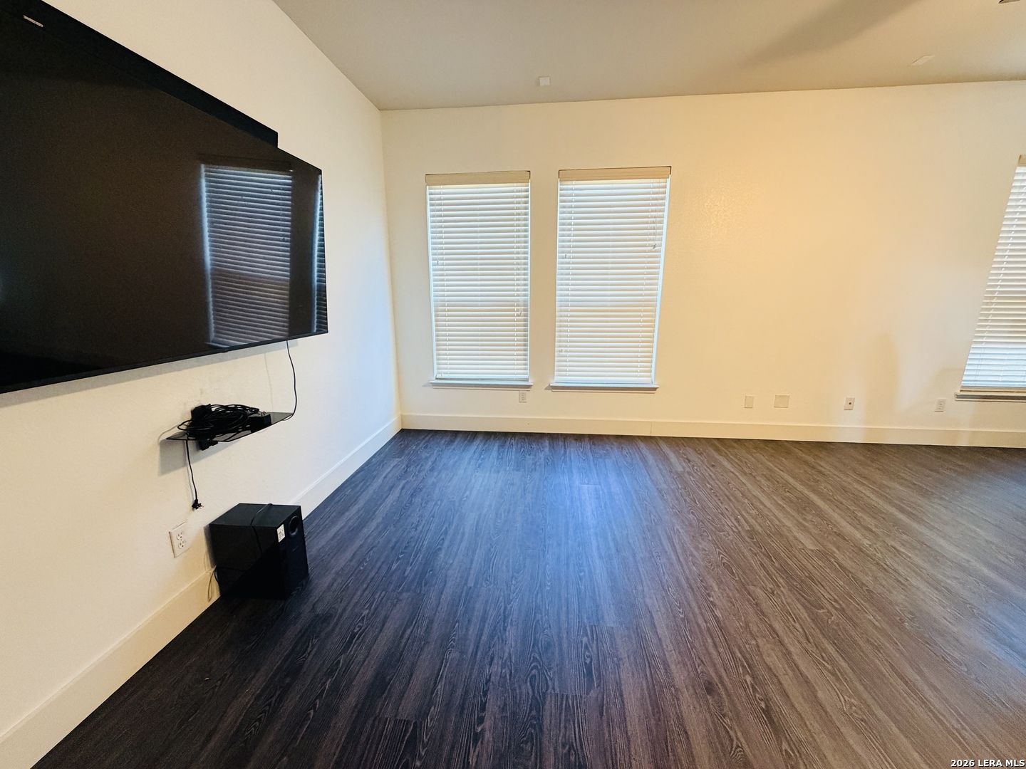 1155 Pinnacle Falls San Antonio TX 78260