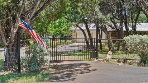 491 Lone Oak Road New Braunfels TX 78132