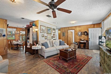 491 Lone Oak Road New Braunfels TX 78132