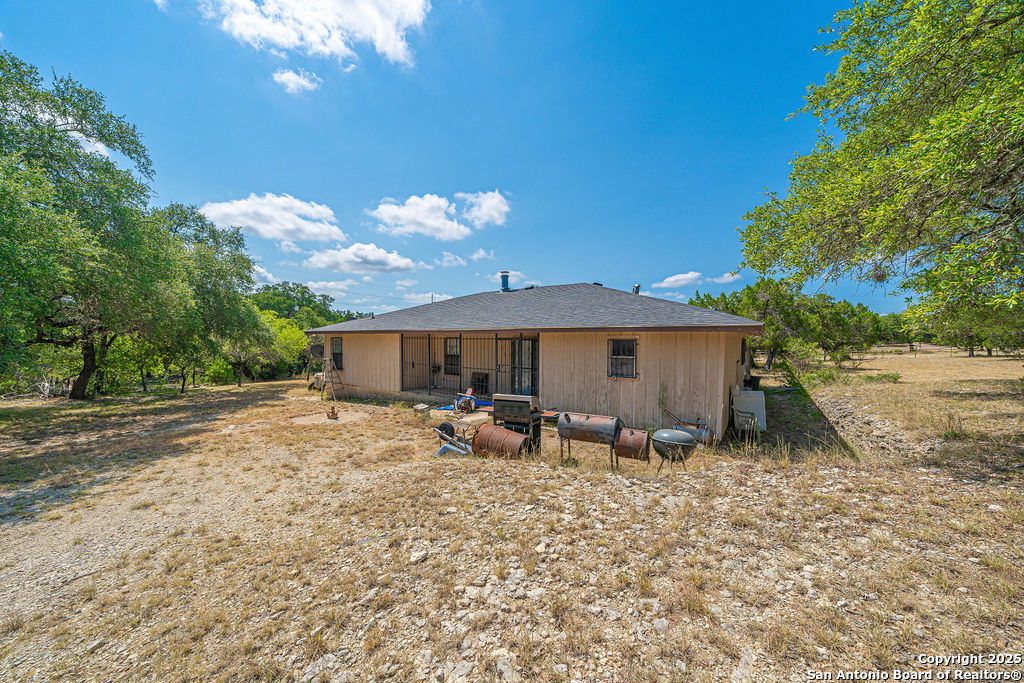 371 Lake Country Lakehills TX 78063