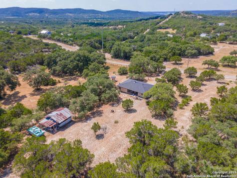 371 Lake Country Lakehills TX 78063