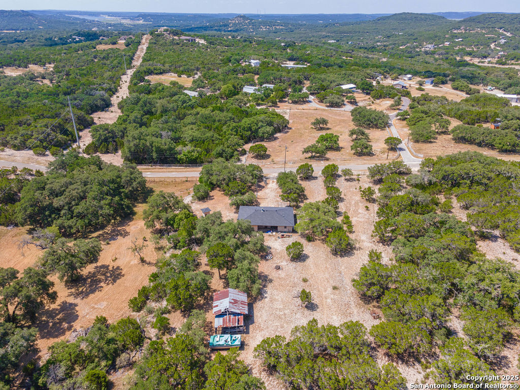 371 Lake Country Lakehills TX 78063