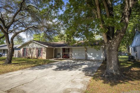 112 Delany Street Seguin TX 78155
