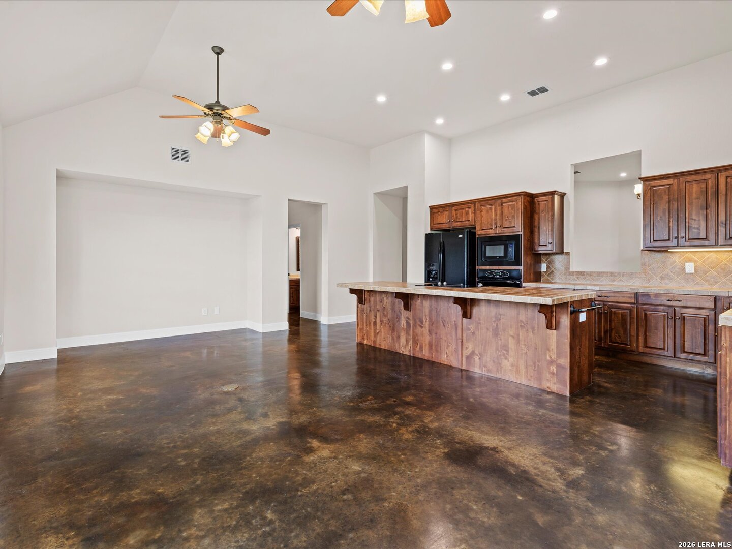 423 Elmwood New Braunfels TX 78130