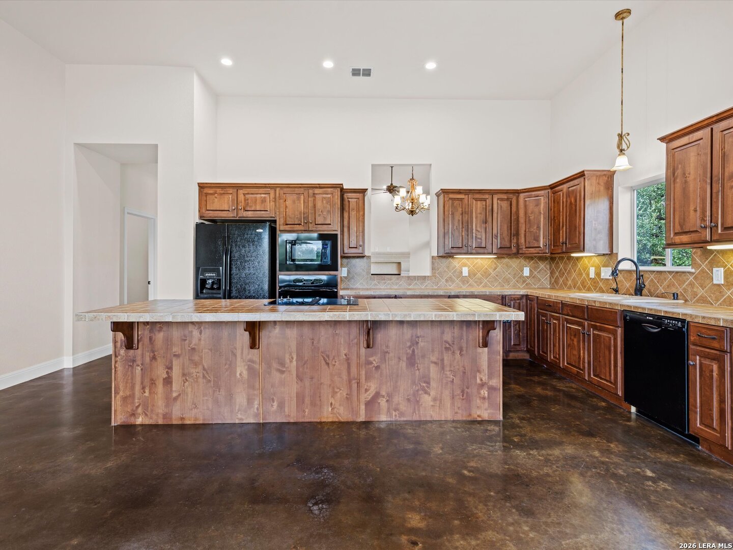 423 Elmwood New Braunfels TX 78130