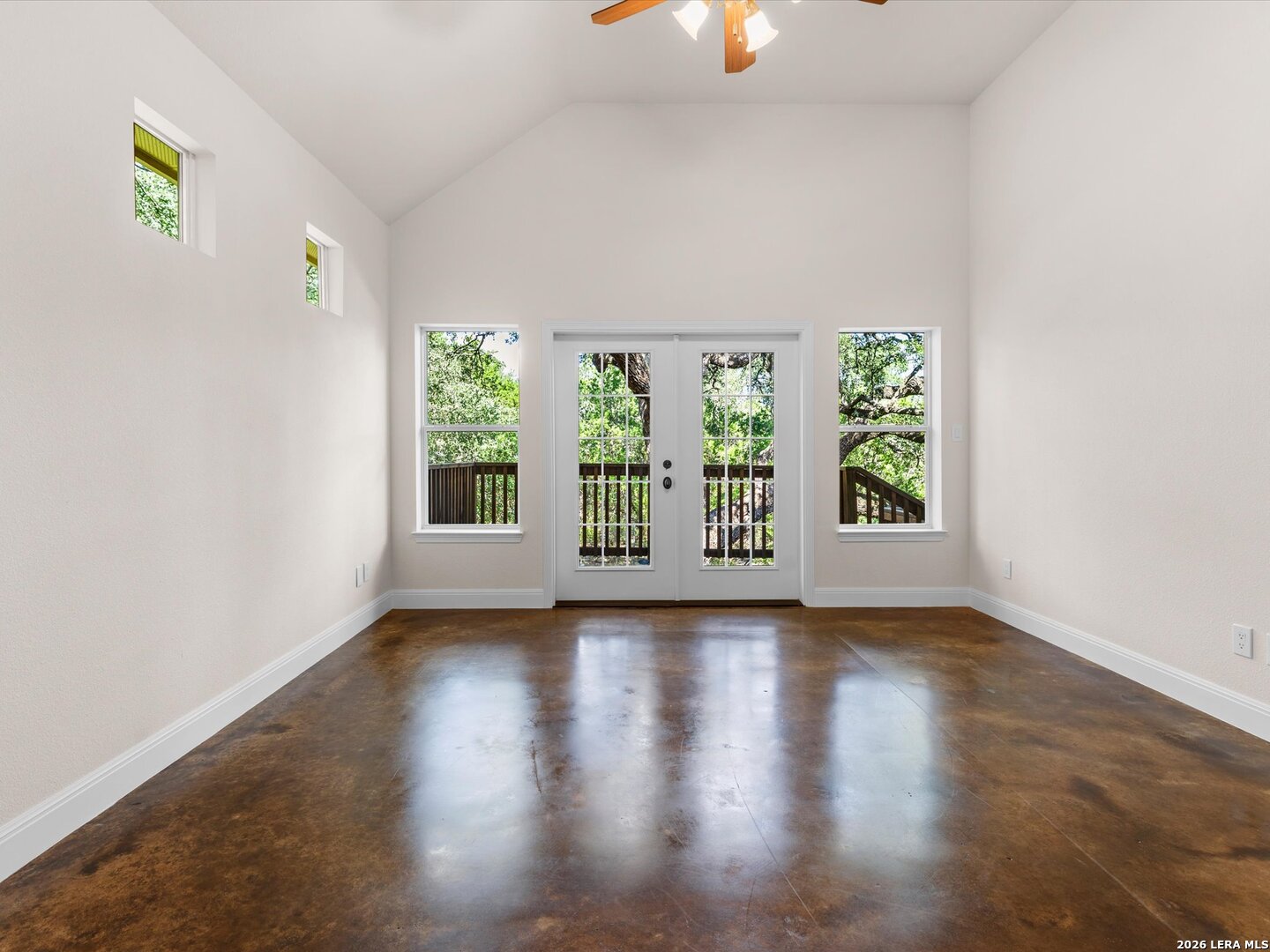 423 Elmwood New Braunfels TX 78130