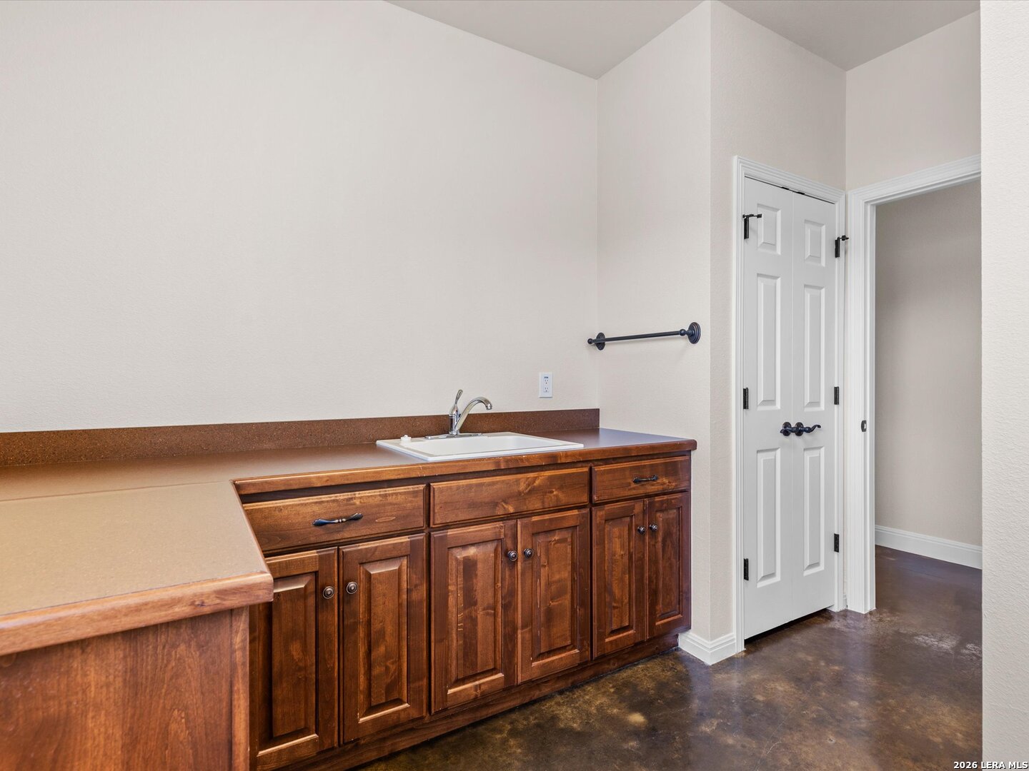 423 Elmwood New Braunfels TX 78130