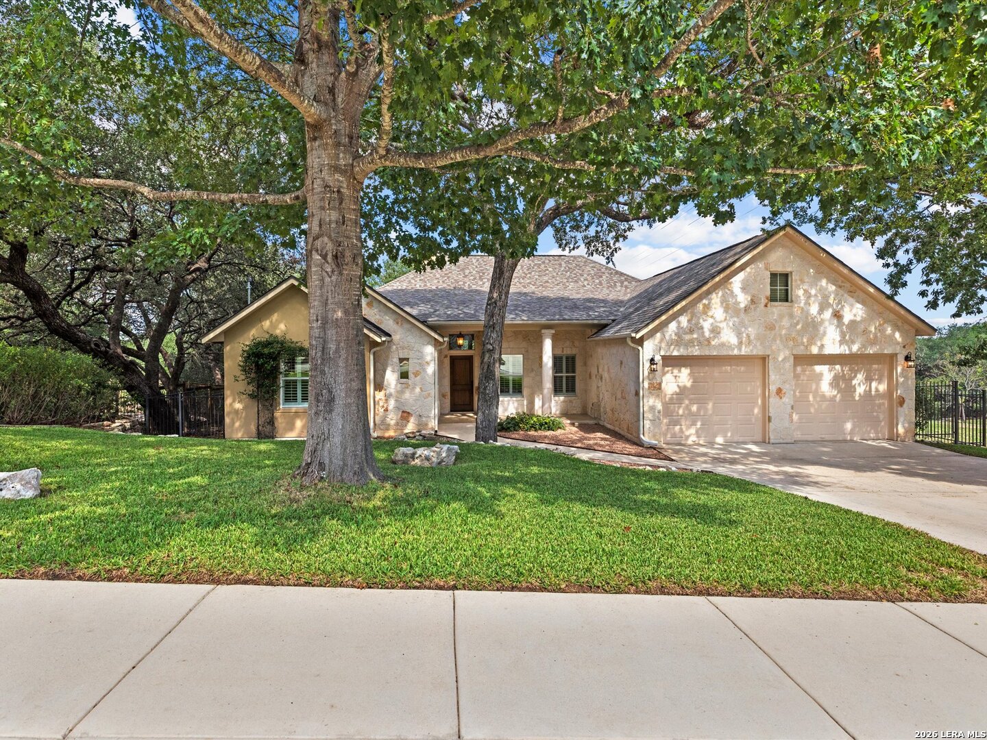 423 Elmwood New Braunfels TX 78130