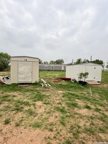 1213 County Road 1670 Moore TX 78057