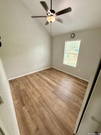 1213 County Road 1670 Moore TX 78057