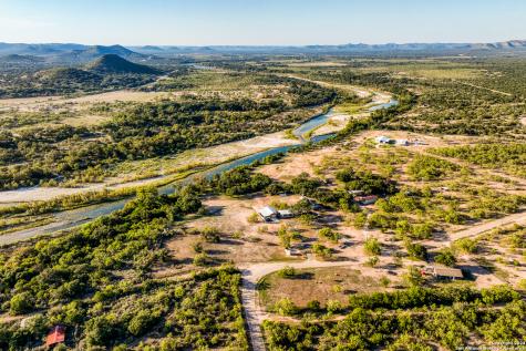 4991 Cr 416 #55 N Uvalde TX 78833