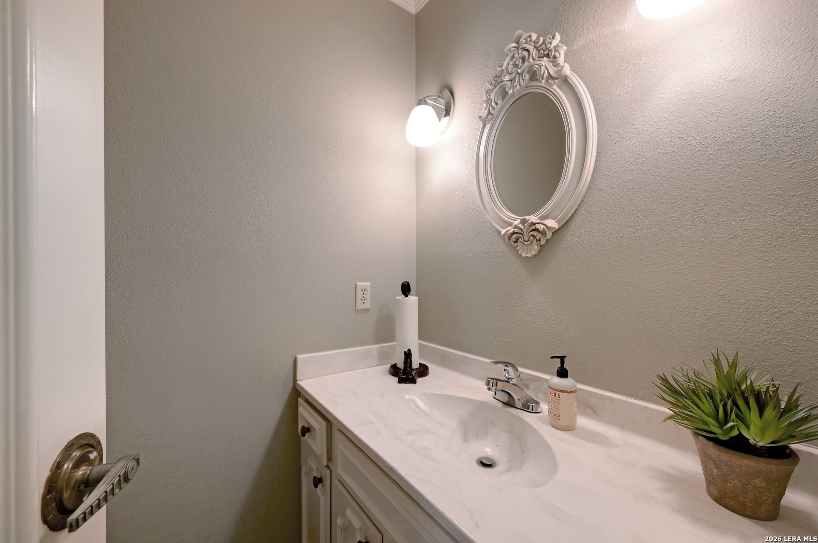 13003 Chateau Forest San Antonio TX 78230