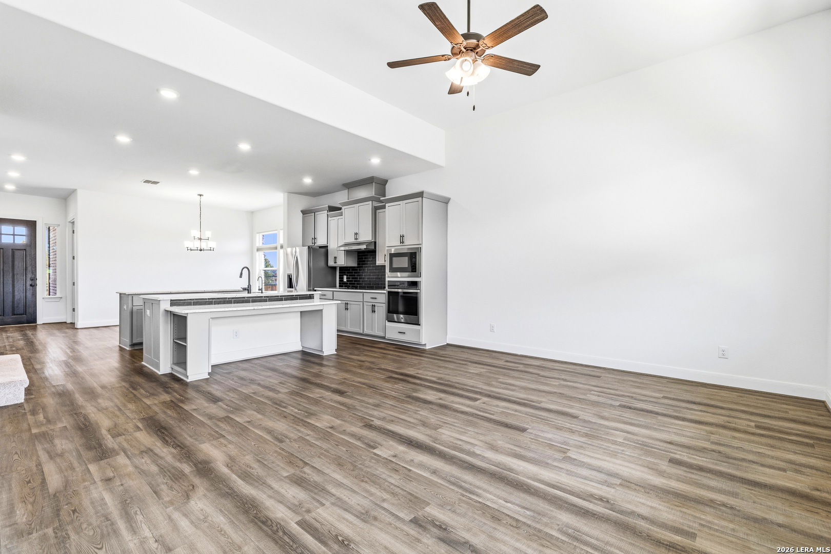 145 W Magnolia Circle La Vernia TX 78121