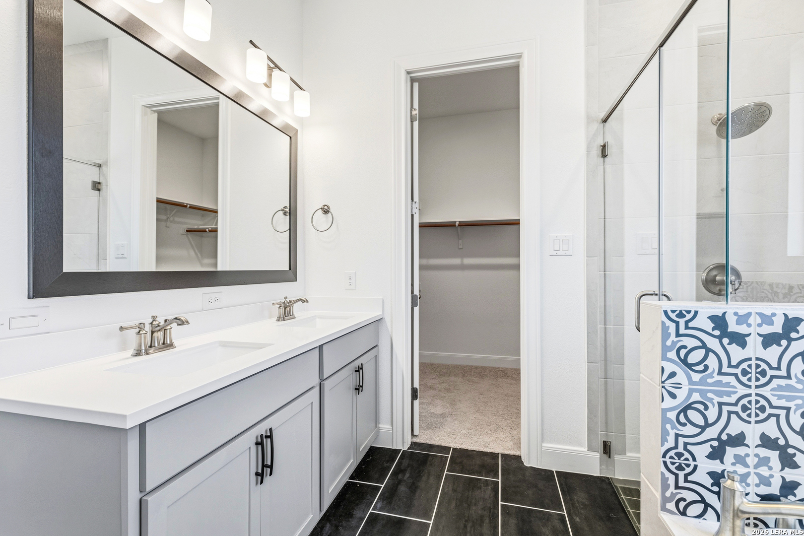 145 W Magnolia Circle La Vernia TX 78121