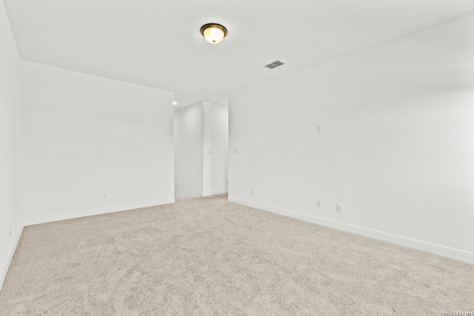 145 W Magnolia Circle La Vernia TX 78121