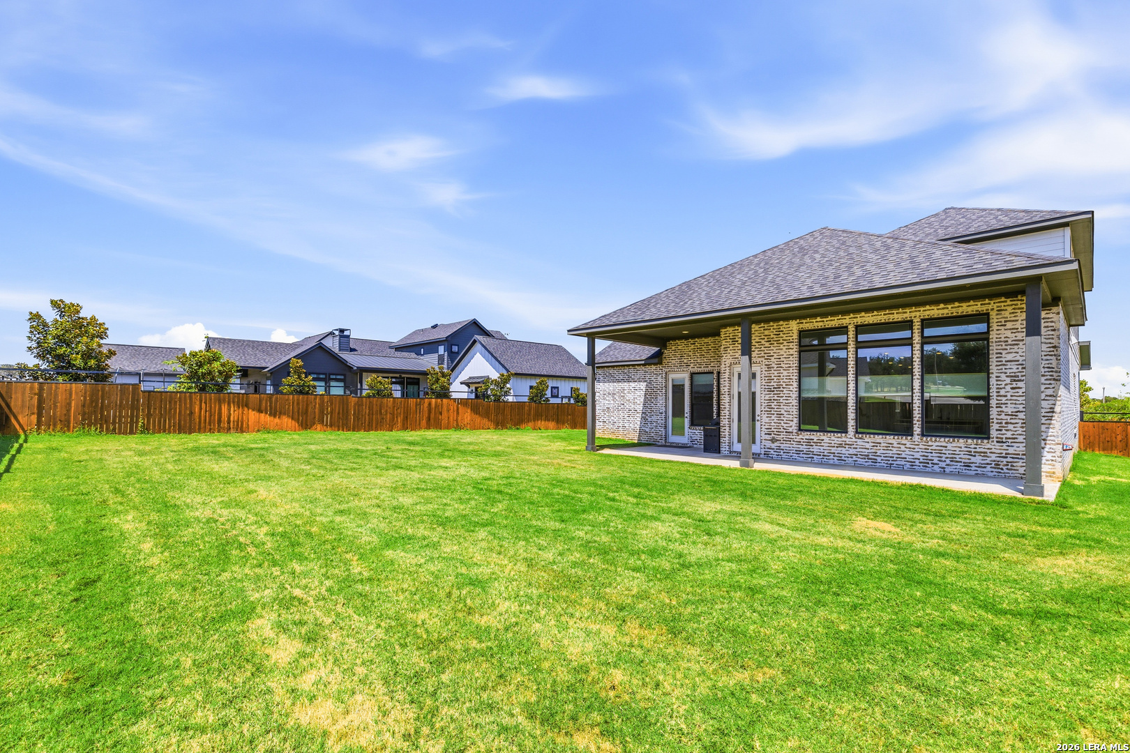 145 W Magnolia Circle La Vernia TX 78121