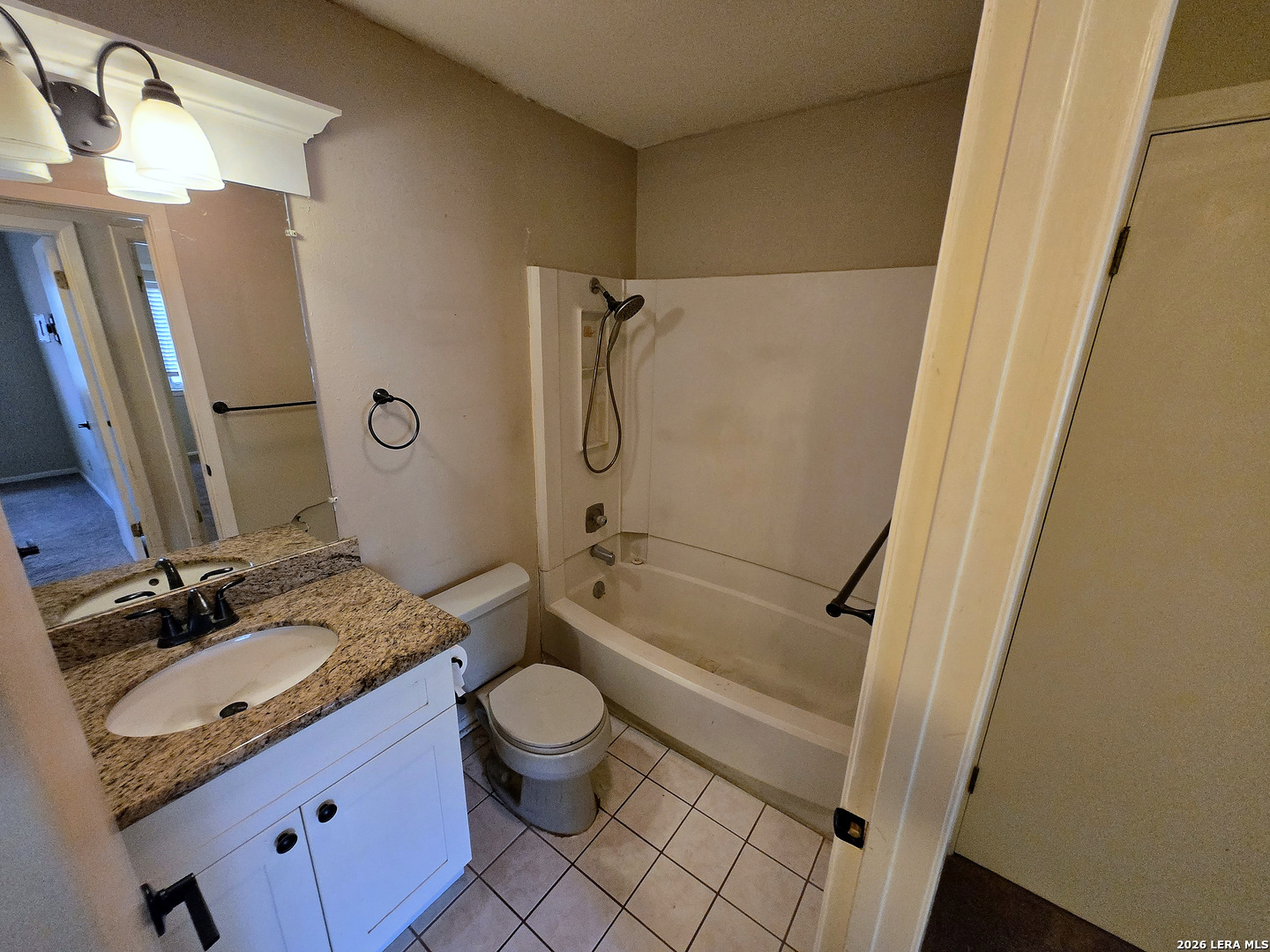 5751 Wood Oak San Antonio TX 78233