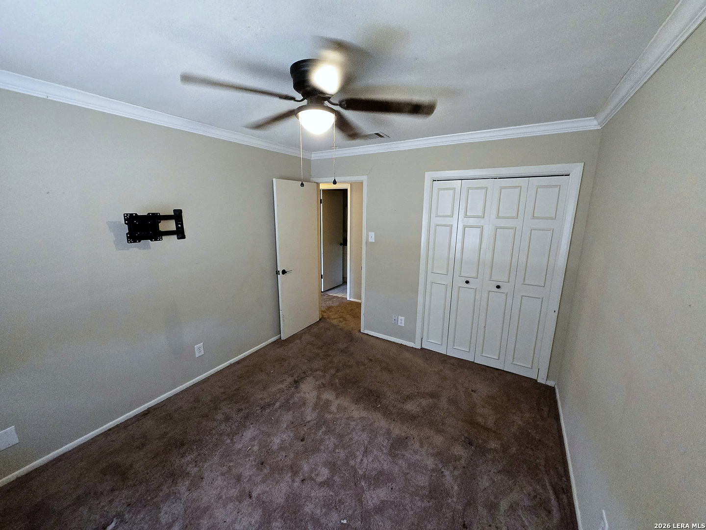 5751 Wood Oak San Antonio TX 78233