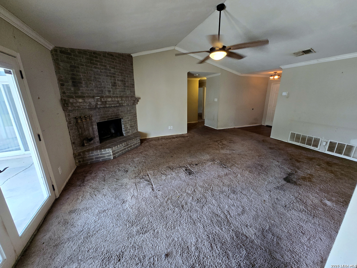 5751 Wood Oak San Antonio TX 78233